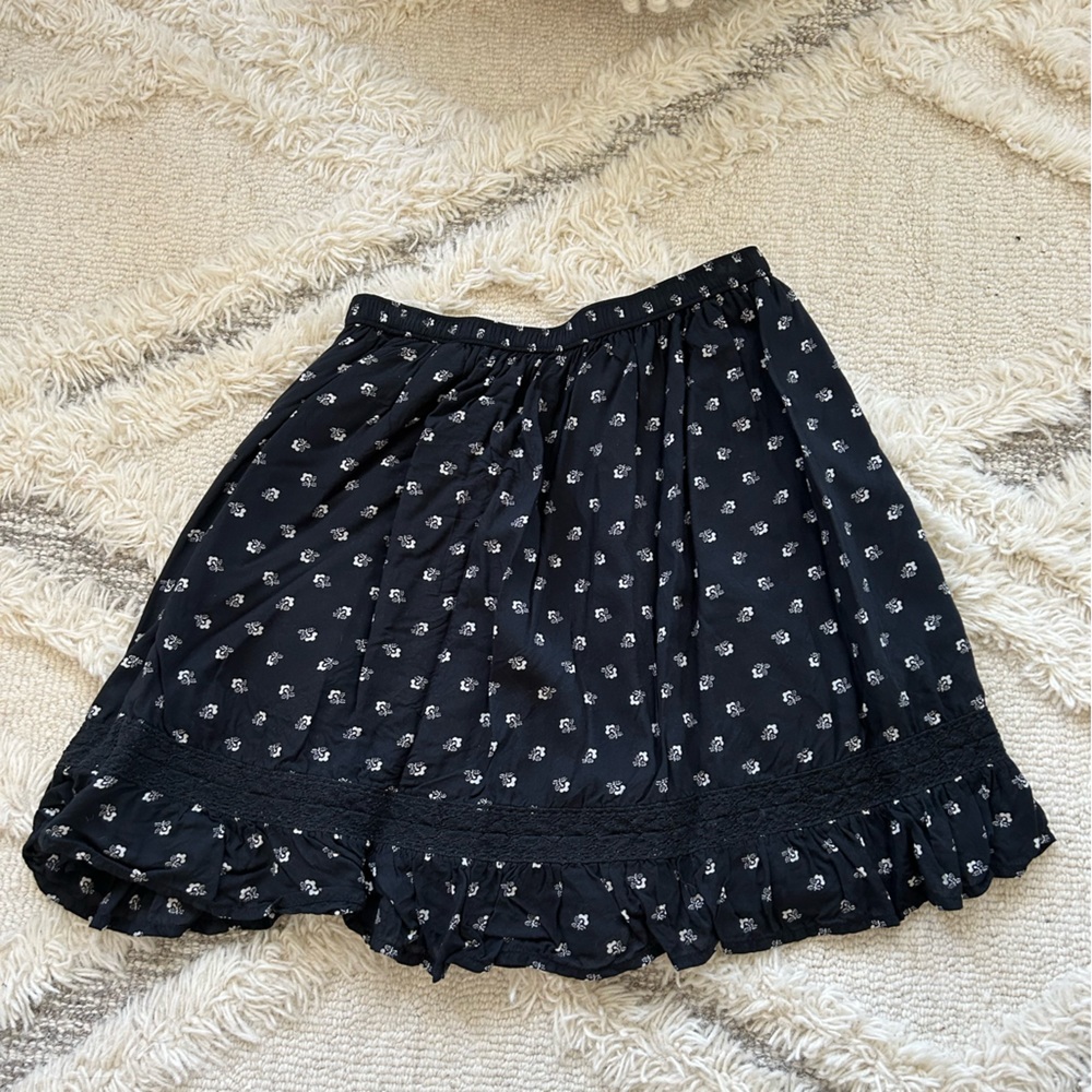 A&F skirt. Size S
